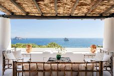 Villa in Panarea - Luxury Villa Casa Casiopeia 